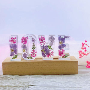 Dried Flowers Resin Letter Lamp - HANDMADE