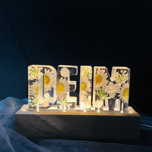 Dried Flowers Resin Letter Lamp - HANDMADE