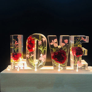 Dried Flowers Resin Letter Lamp - HANDMADE