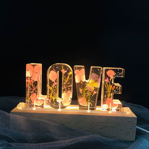 Dried Flowers Resin Letter Lamp - HANDMADE