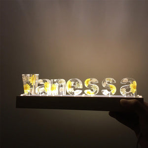 Dried Flowers Resin Letter Lamp - HANDMADE