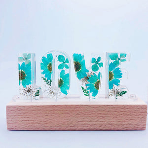 Dried Flowers Resin Letter Lamp - HANDMADE